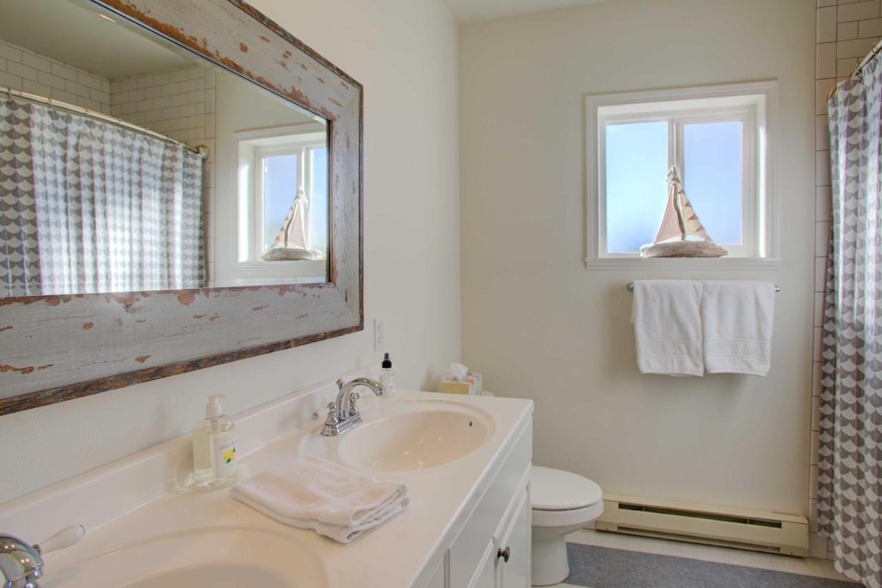 Chic Summer House Cottage Walk To Ocean! パシフィックビーチ エクステリア 写真